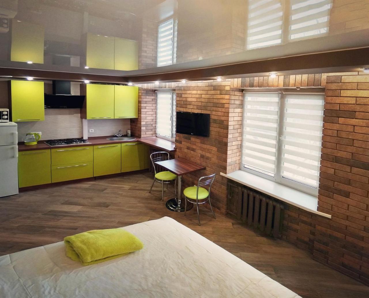 Luxury Loft В Центре Полтавы โปลตาวา ภายนอก รูปภาพ